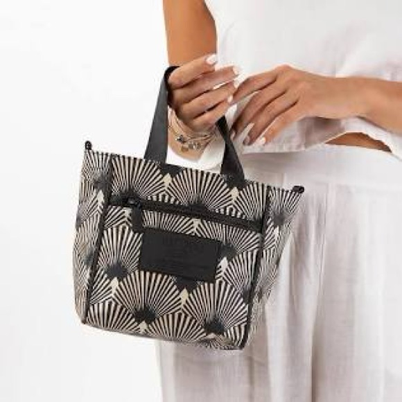 ALOHA Collection Black and White Graphic Tote - Picture 2 of 6